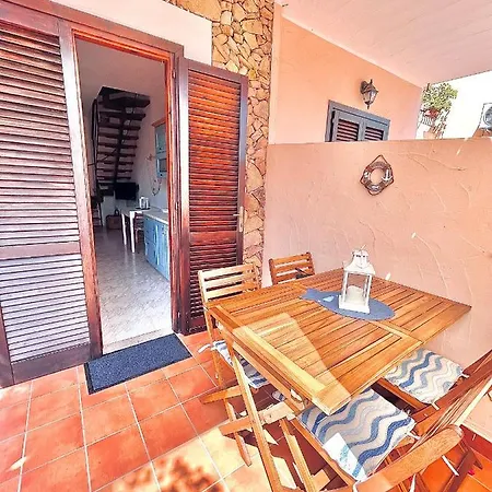 Myrtea Home-villasimius Σπίτι διακοπών *